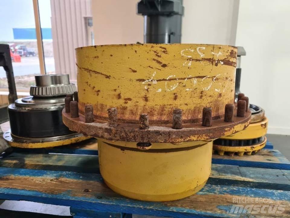 CAT 735 Трансмиссии и КПП