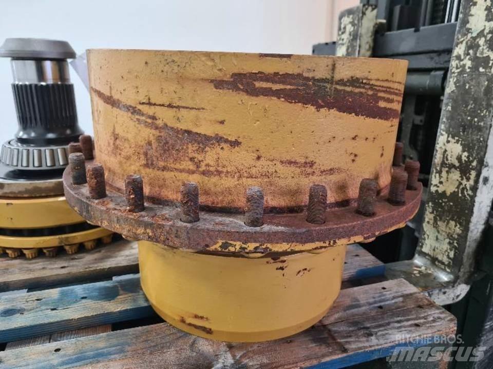 CAT 735 Трансмиссии и КПП