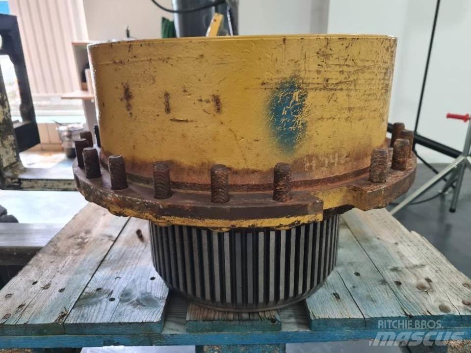 CAT 735 Трансмиссии и КПП