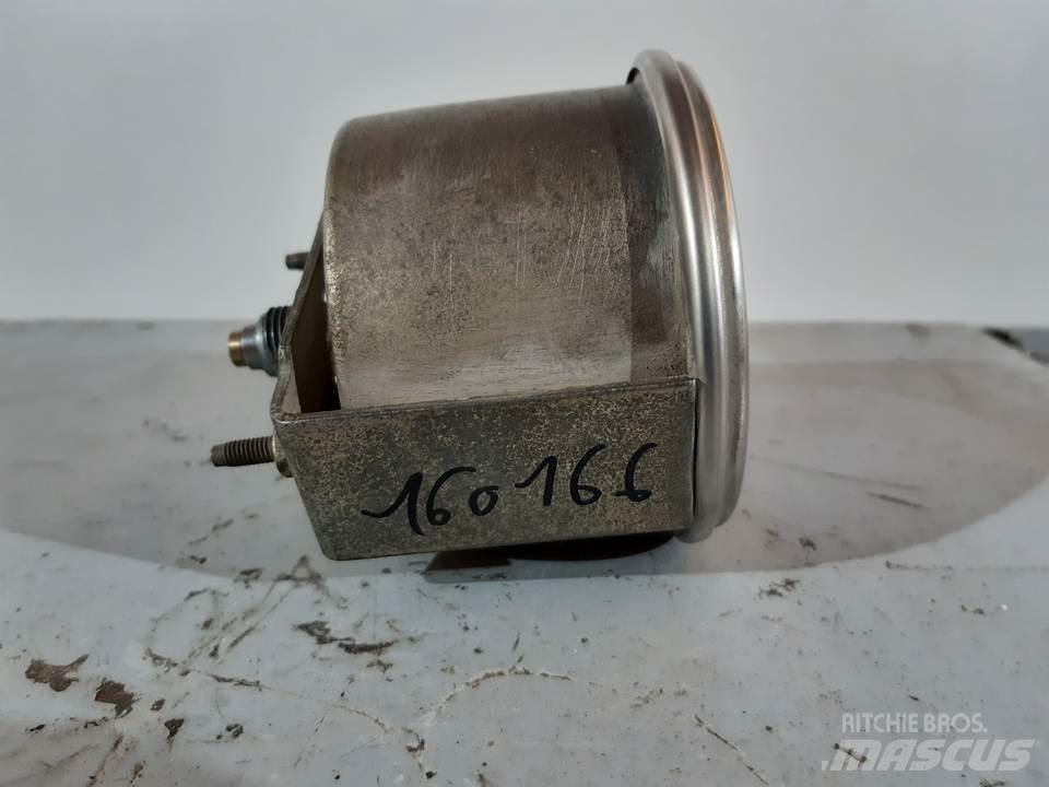CAT 769C Кабины и интерьер