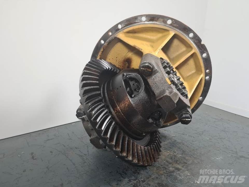 CAT 771D Трансмиссии и КПП