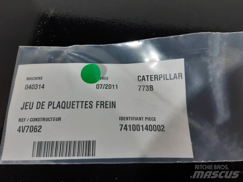 CAT 773B Гусеницы и цепи