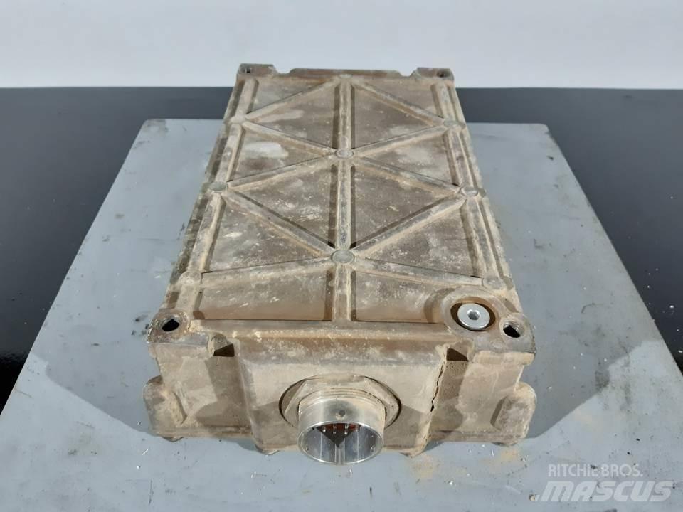 CAT 775B Кабины и интерьер