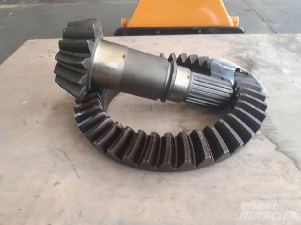 CAT 824B Трансмиссии и КПП