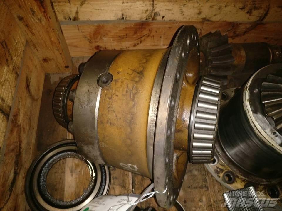 CAT 826C Трансмиссии и КПП
