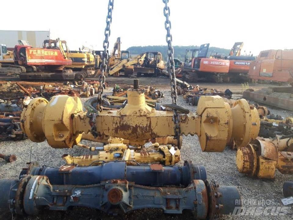 CAT 906H Трансмиссии и КПП