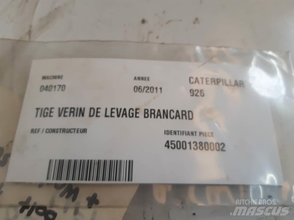 CAT 926 Гидравлическая система