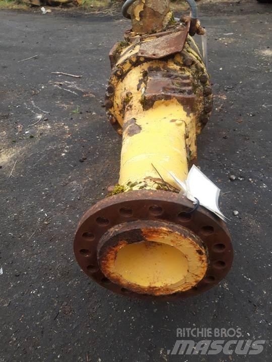 CAT 928F Трансмиссии и КПП