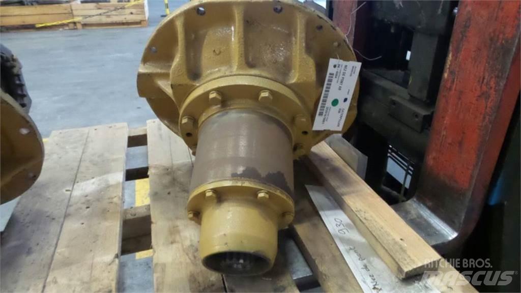 CAT 930 Трансмиссии и КПП