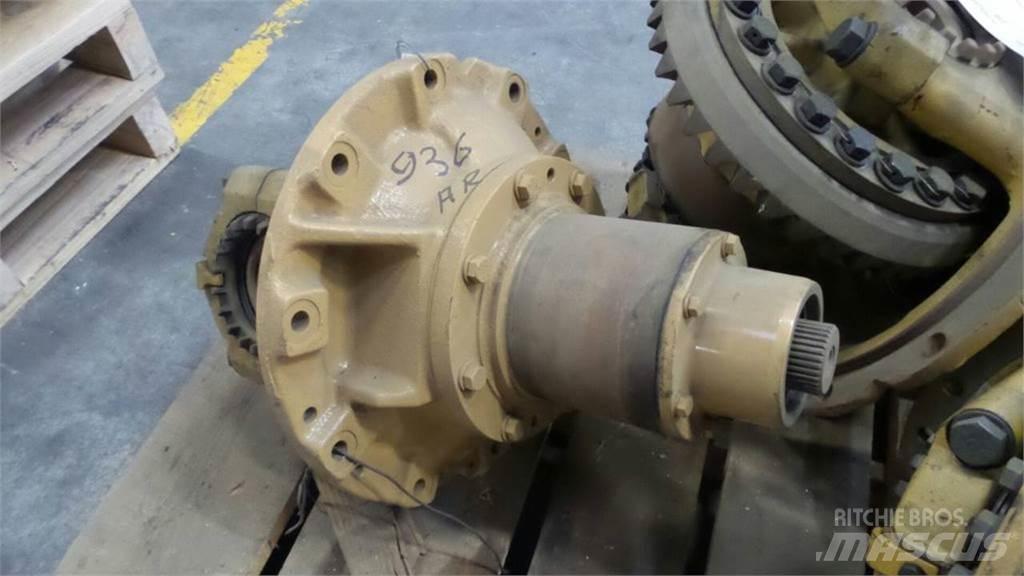 CAT 936 Трансмиссии и КПП