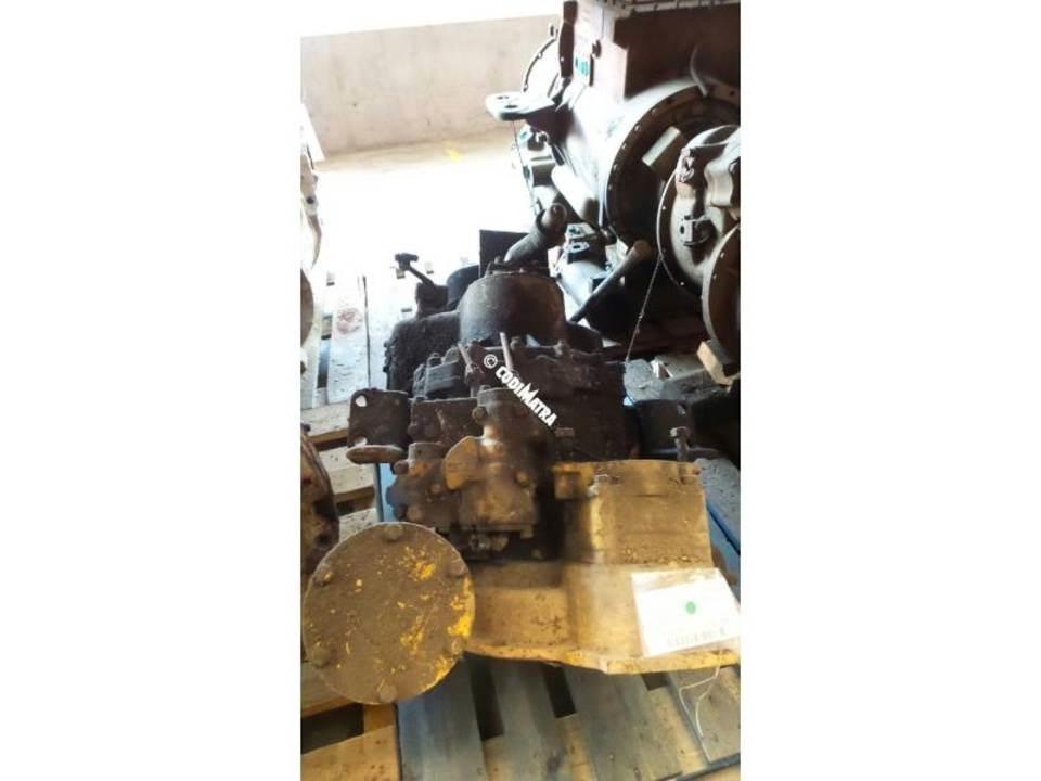 CAT 944A Трансмиссии и КПП
