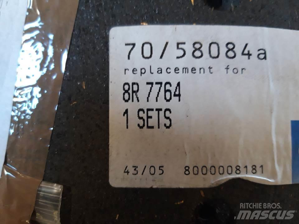 CAT 950 Гусеницы и цепи