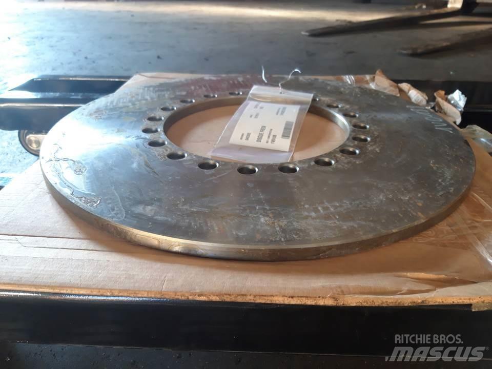 CAT 950 Гусеницы и цепи