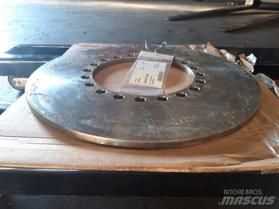 CAT 950 Гусеницы и цепи