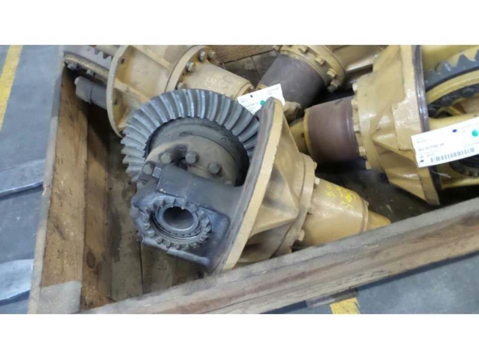 CAT 950B Трансмиссии и КПП