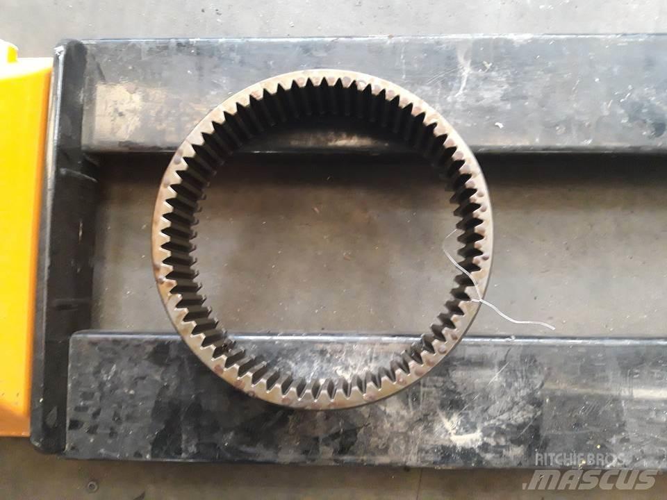 CAT 950E Трансмиссии и КПП
