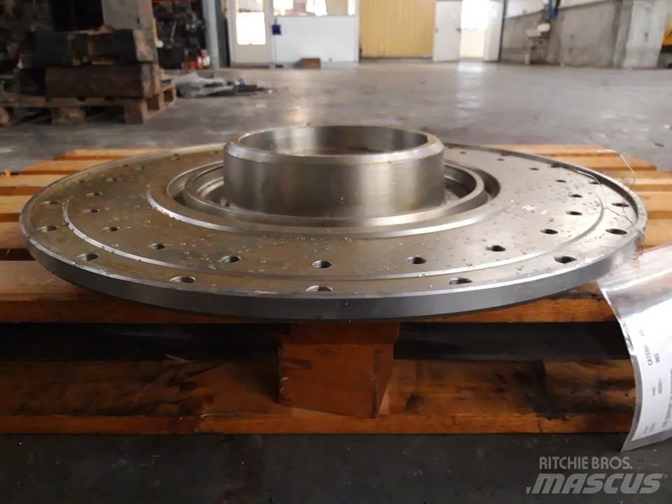 CAT 963 Трансмиссии и КПП