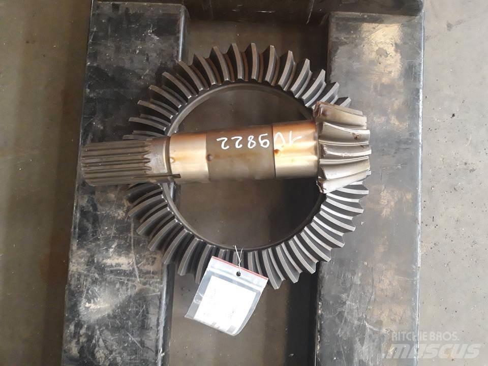 CAT 966C Трансмиссии и КПП