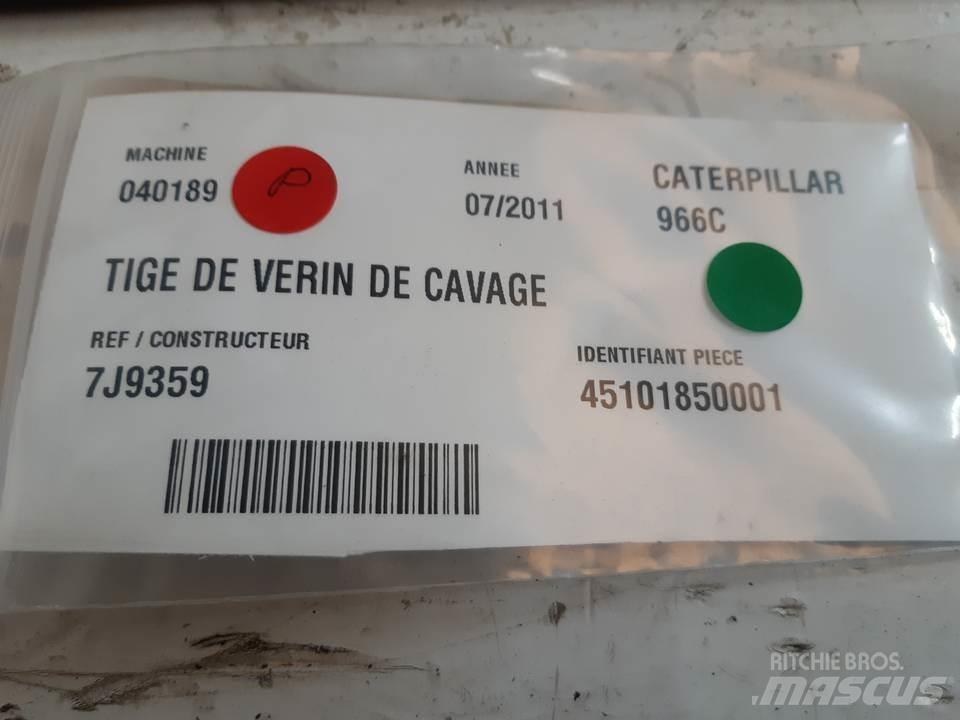 CAT 966C Гидравлическая система