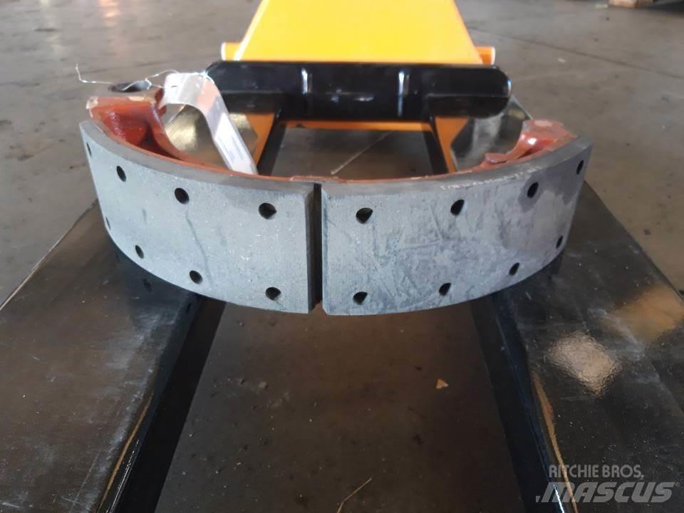 CAT 966C Гусеницы и цепи