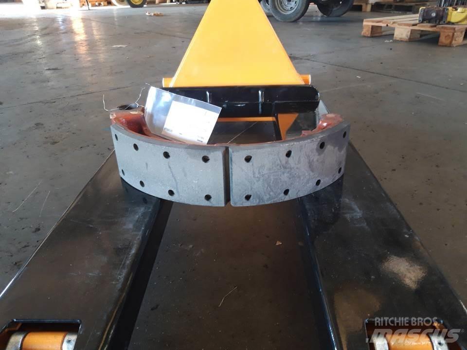 CAT 966C Гусеницы и цепи