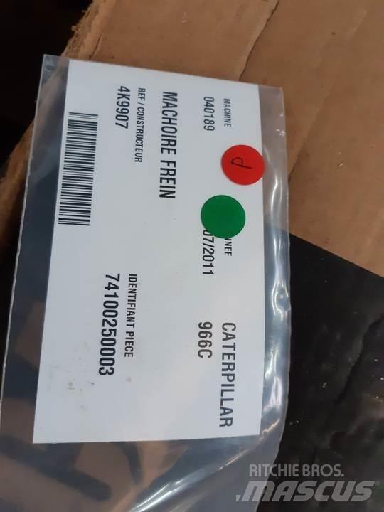 CAT 966C Гусеницы и цепи