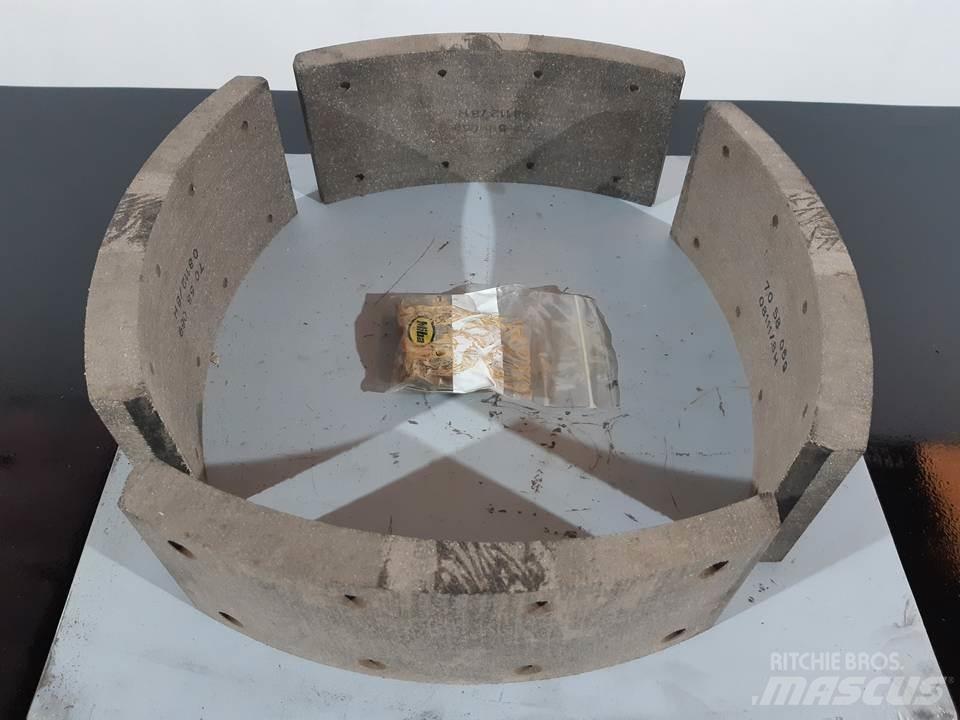 CAT 966C Гусеницы и цепи