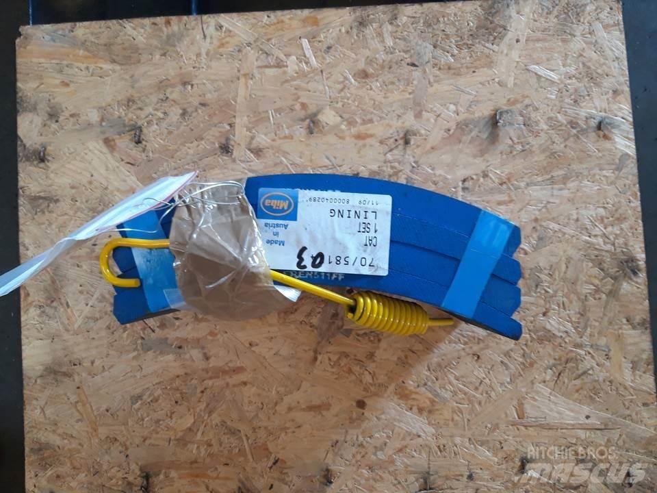 CAT 966D Гусеницы и цепи