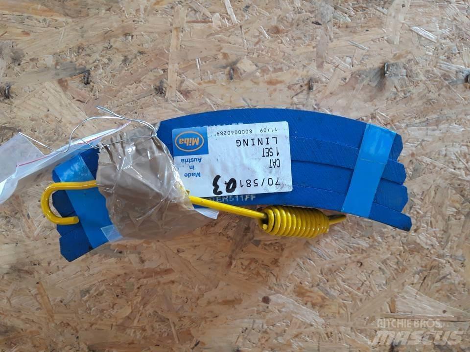 CAT 966D Гусеницы и цепи