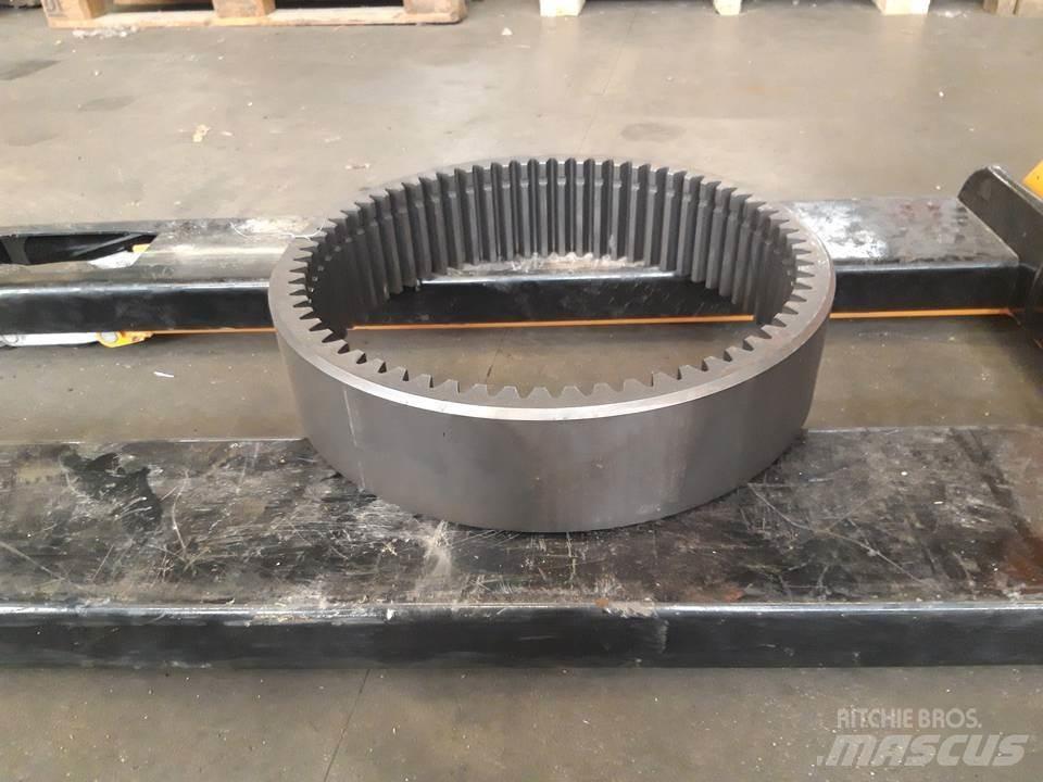 CAT 966E Трансмиссии и КПП