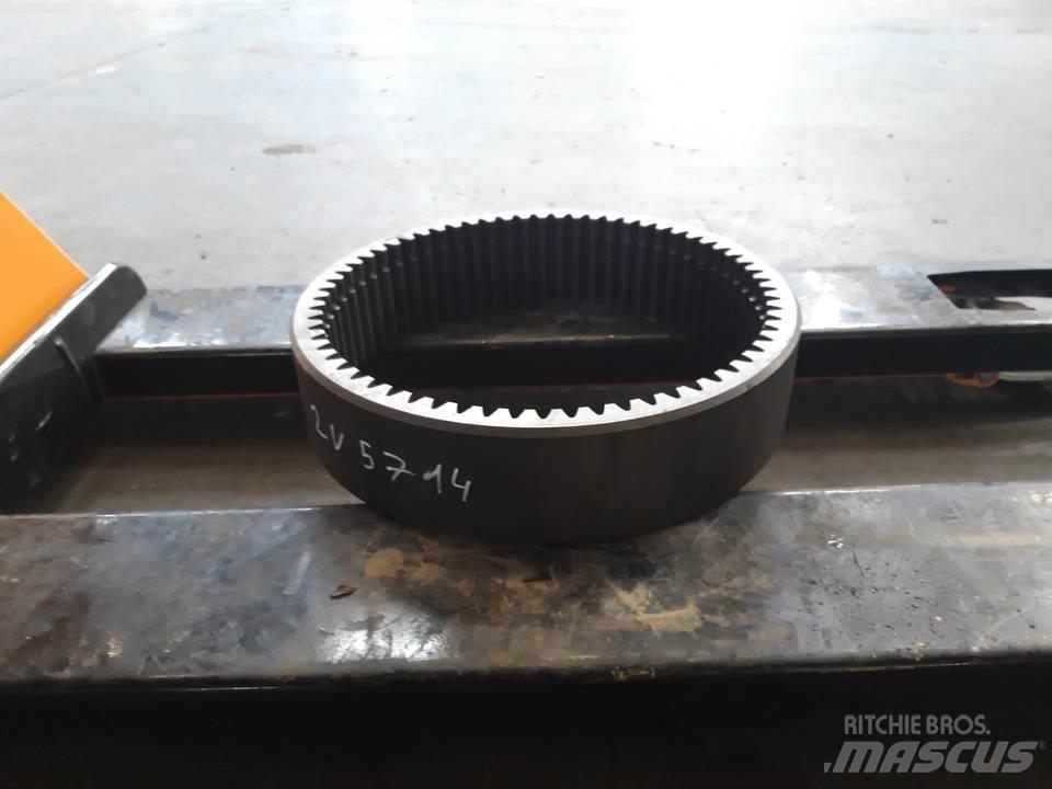 CAT 966E Трансмиссии и КПП