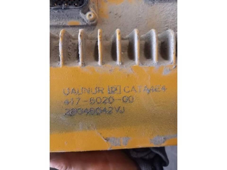 CAT 972M Кабины и интерьер