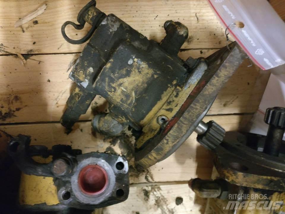 CAT 973 Гидравлическая система