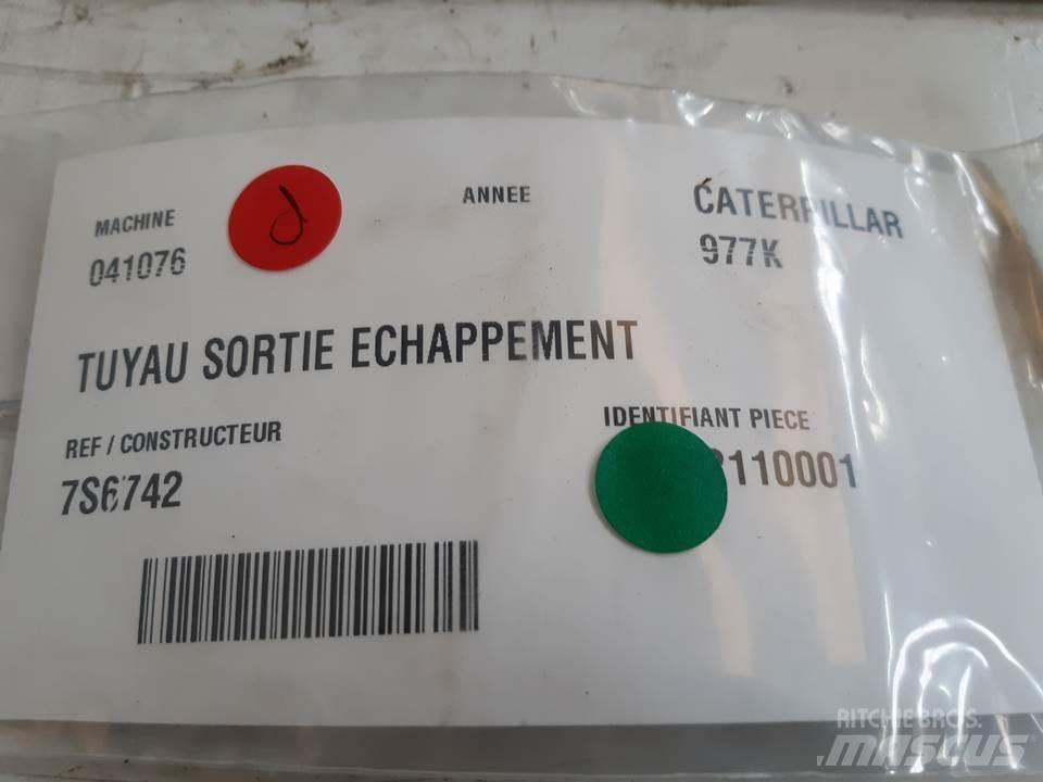CAT 977K Двигатели