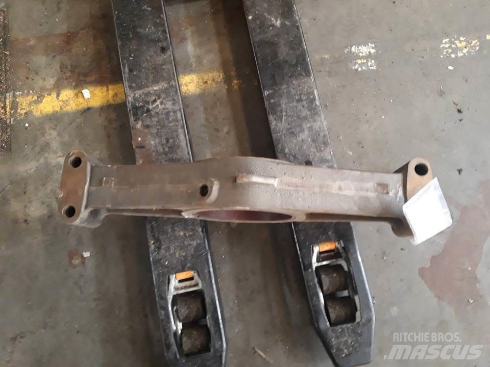 CAT 980B Трансмиссии и КПП