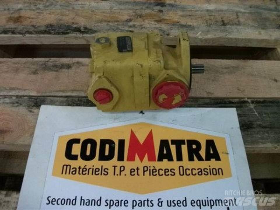 CAT CS563 Гидравлическая система