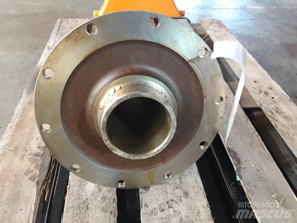 CAT D4E Трансмиссии и КПП