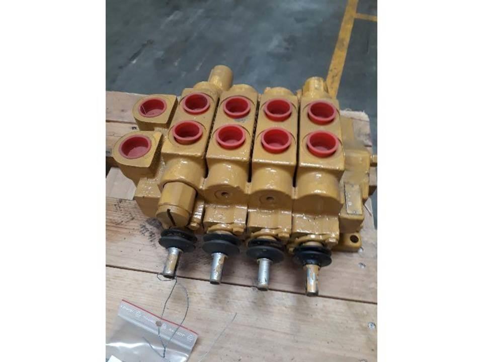CAT D4H Гидравлическая система