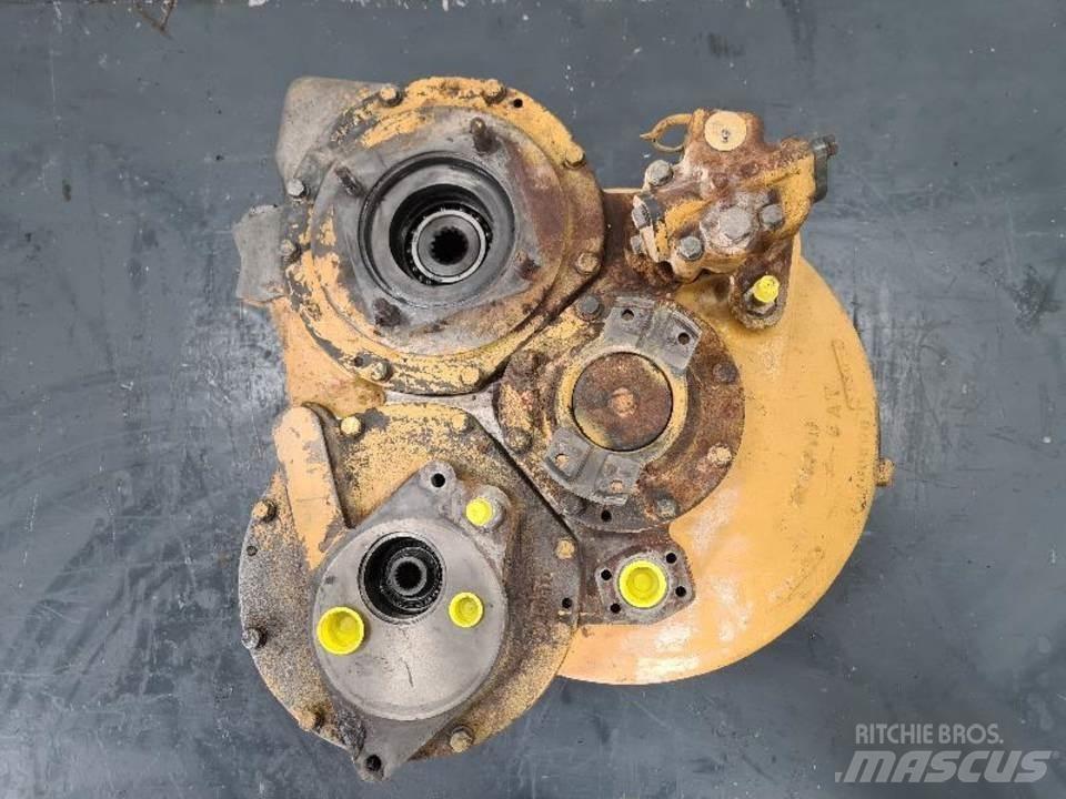 CAT D5H Трансмиссии и КПП