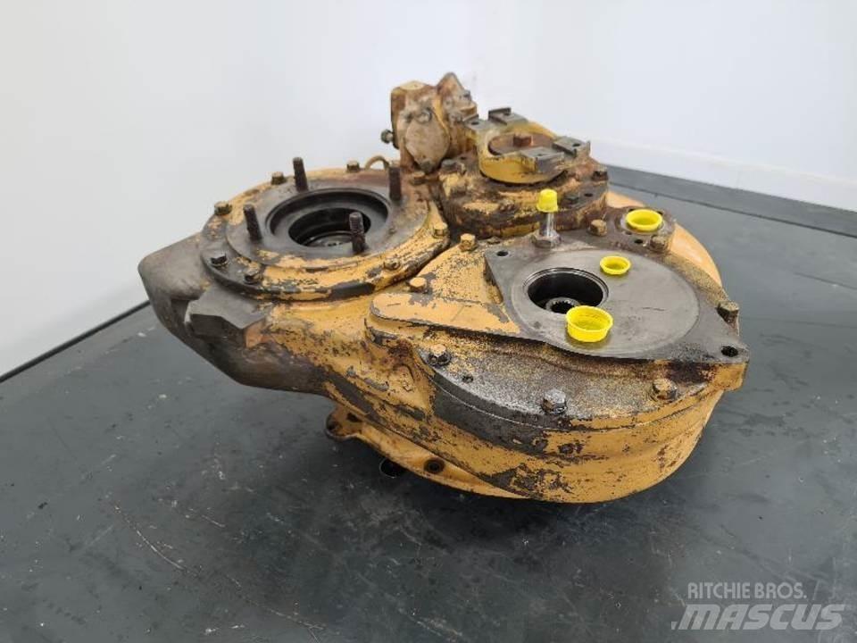 CAT D5H Трансмиссии и КПП