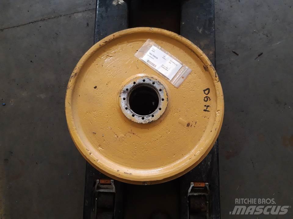 CAT D6H Гусеницы и цепи