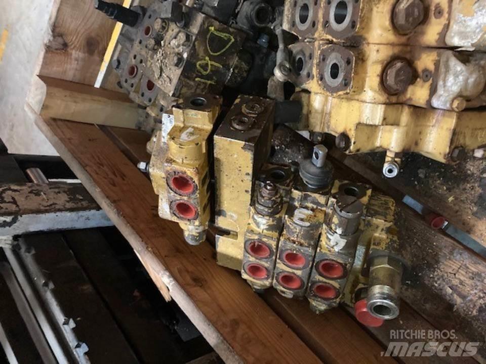 CAT D6MXL Гидравлическая система