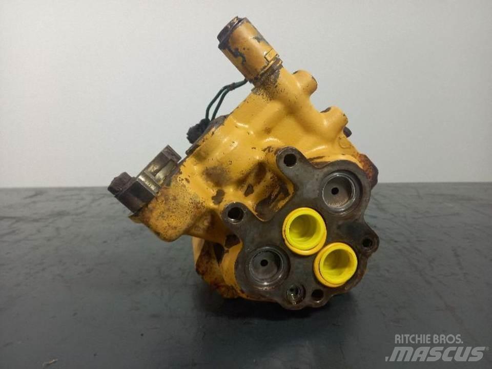 CAT D6RXL Гидравлическая система