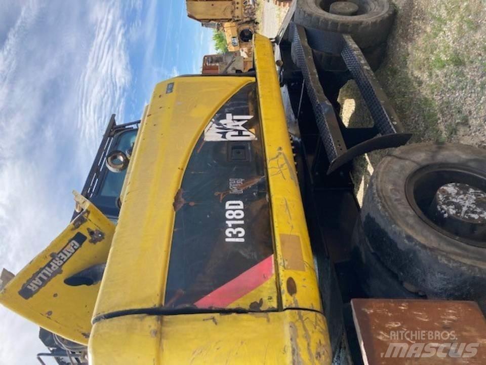 CAT M318D Кабины и интерьер