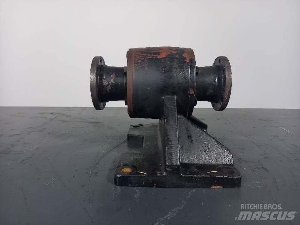 CAT M320F Трансмиссии и КПП