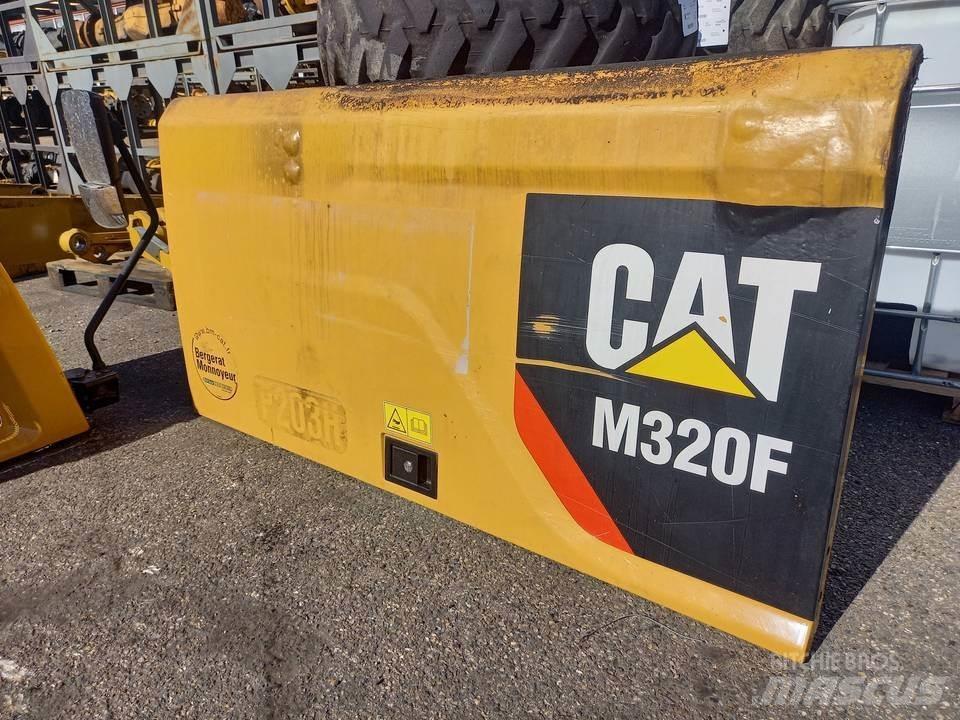 CAT M320F Кабины и интерьер