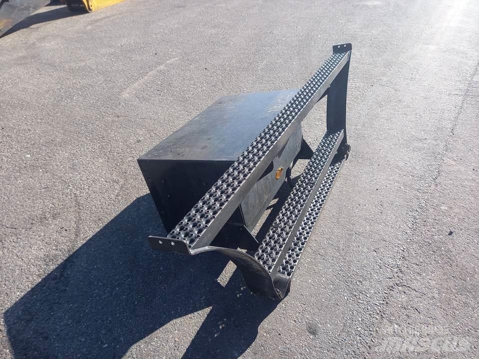 CAT M320F Кабины и интерьер
