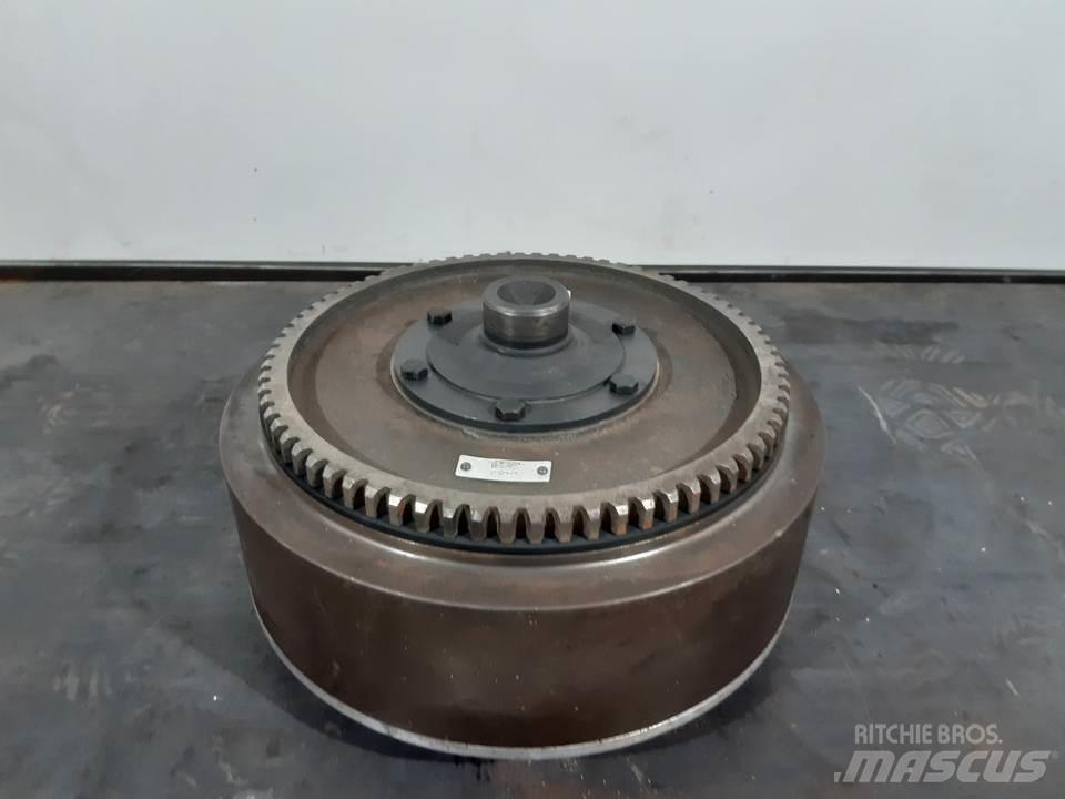 Volvo 861 Трансмиссии и КПП