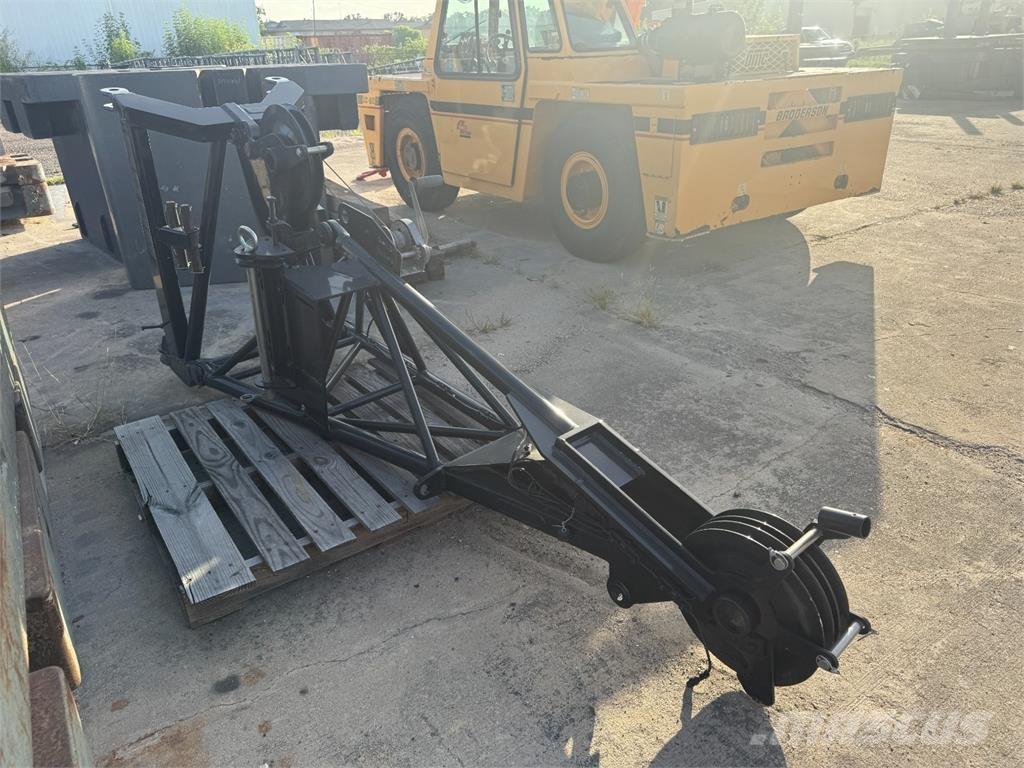 Liebherr  Боны и ковши