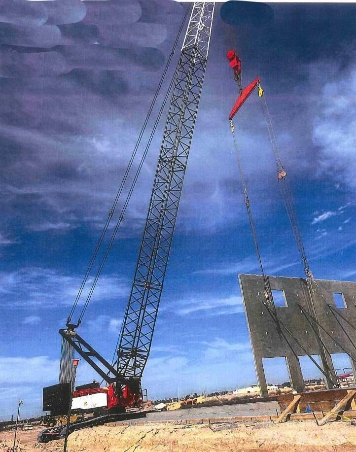 Demag CC 2200 Гусеничные краны